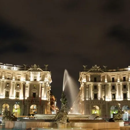 Rhomenjoy Open Space Colosseo * Рим