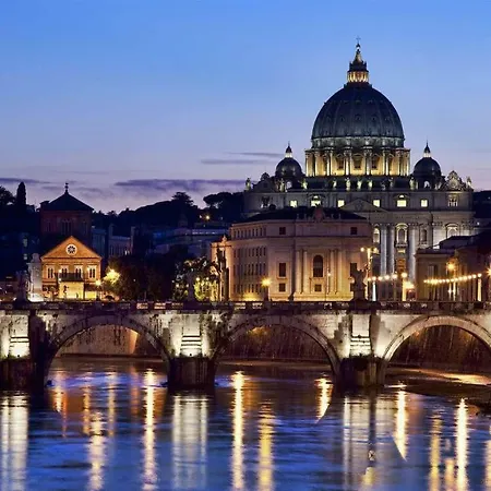 Rhomenjoy Open Space Colosseo Апартаменты *